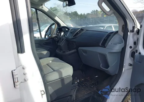 2016 Ford Transit-250 z USA, uszkodzony, nr VIN 1FTYR1ZM9GKA47336